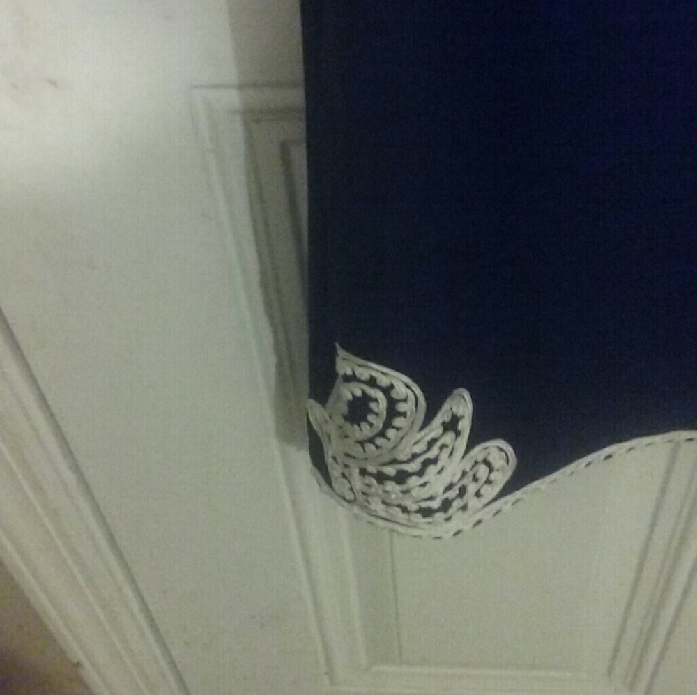 Dress - Picture 4 of 5